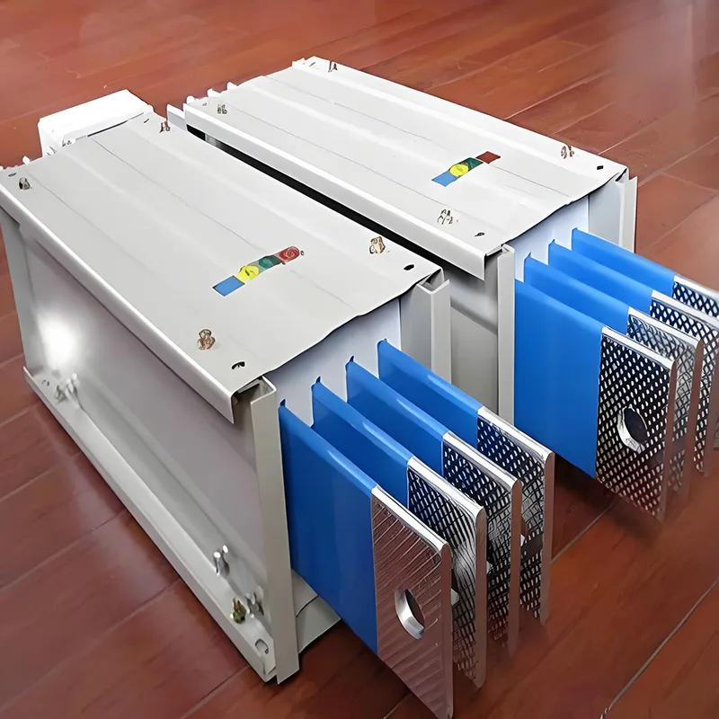 Vzduchom izolovaný hliníkový autobus